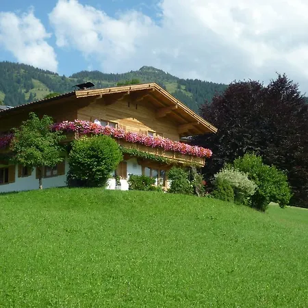 Privatunterkunft Haus Glanzern