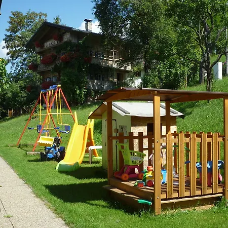 Privatunterkunft Haus Glanzern *